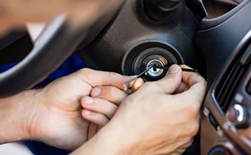 臨海汽車開鎖電話（附近換鎖芯公司電話）